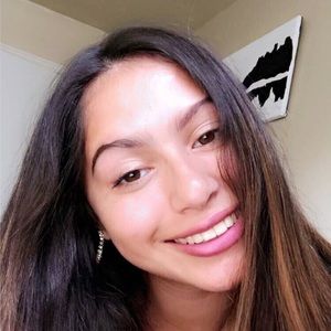 Meet your Posher, Astrid